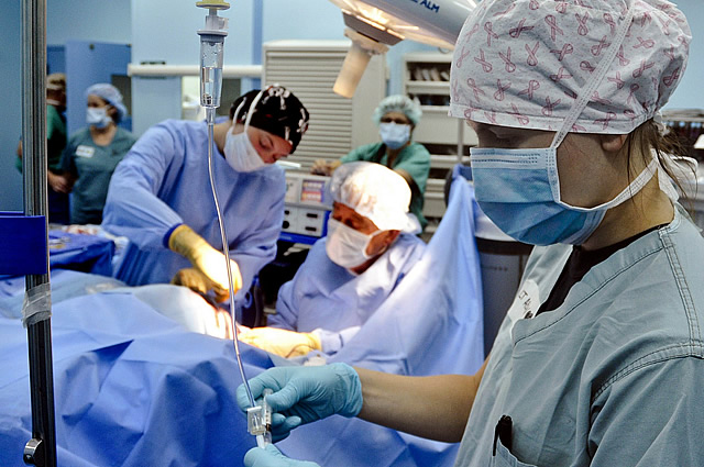 Hospital operating theatre Atrainabiliy Human Factors Training for Medical and Aviation environments